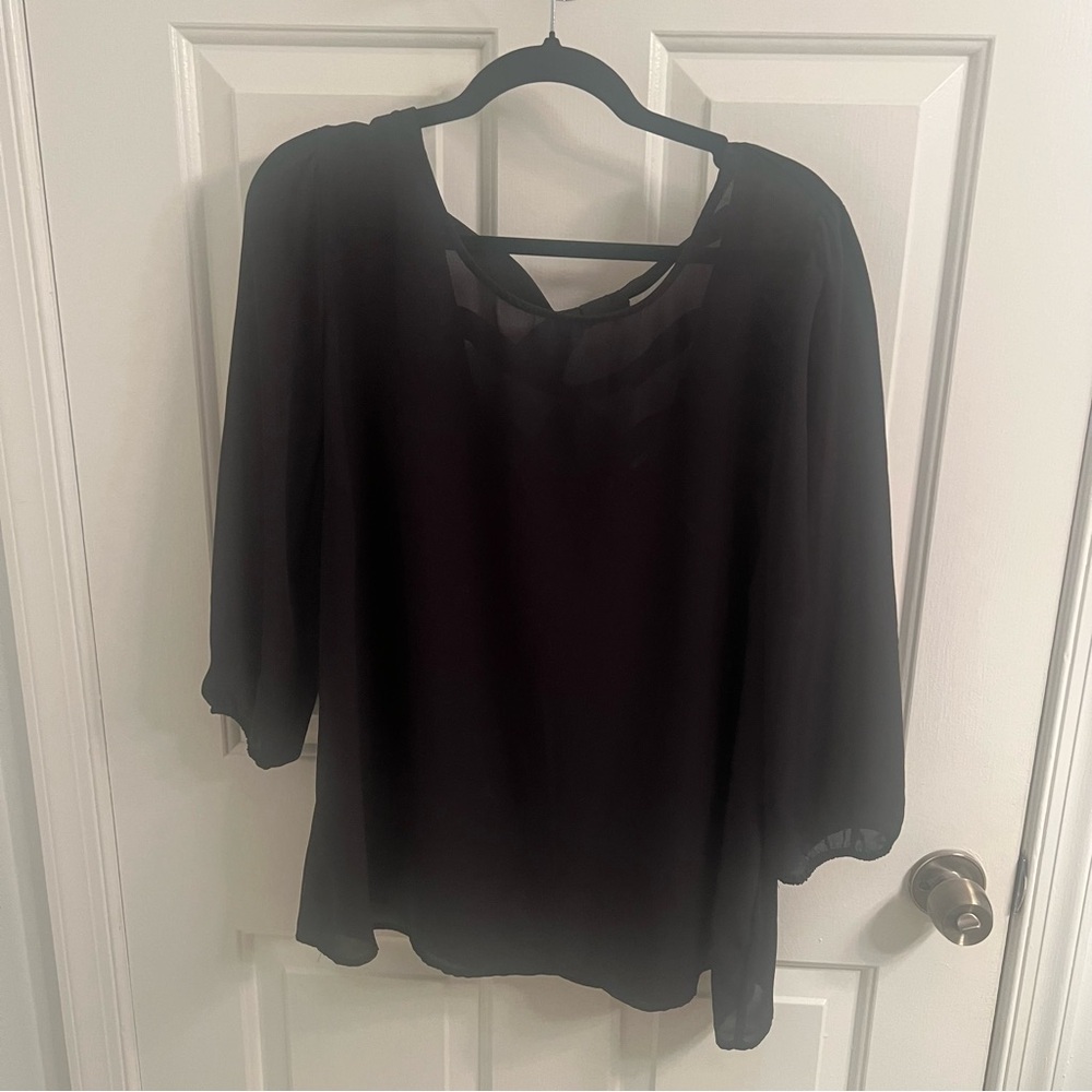 Bow Back Detail Top